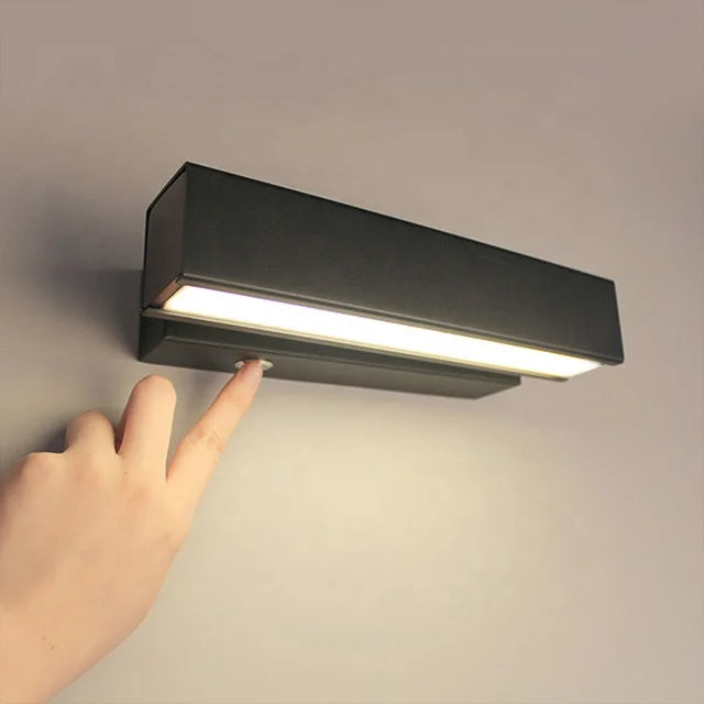 modern adjustable aluminum wall light